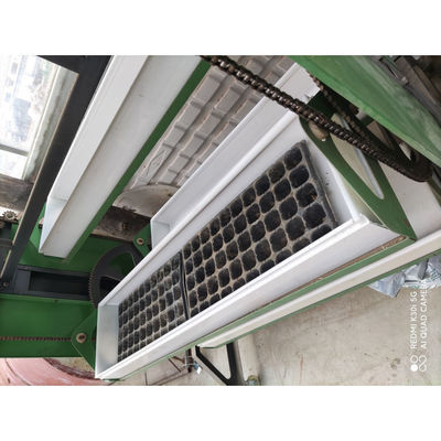 Système d'alimentation verticale automatique pour l'orge