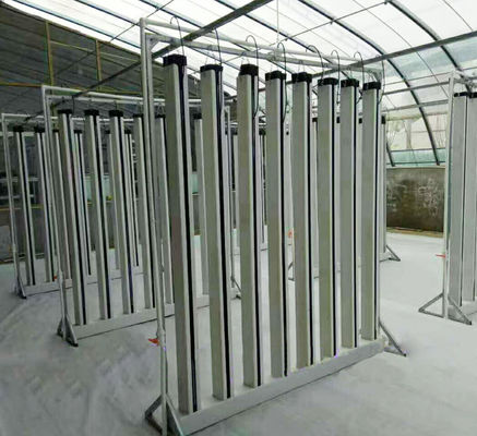 Système hydroponique de jardinage intérieur Zipgrow avec lumière LED